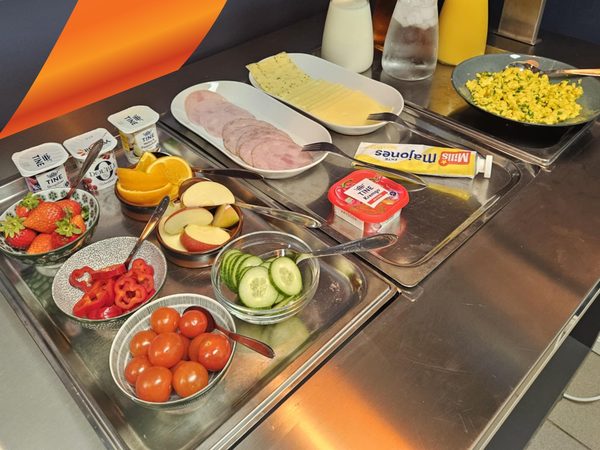 Frokostbuffé – kan bestilles om sommeren