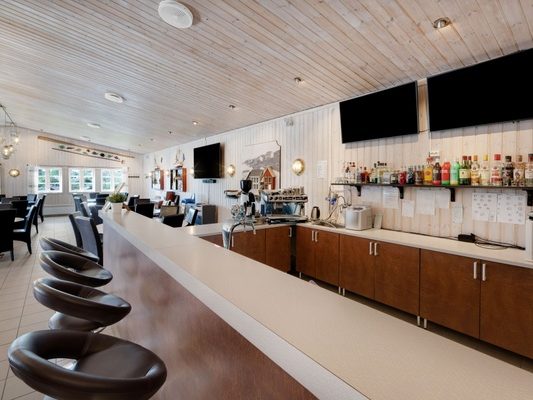 Baren inne i restauranten